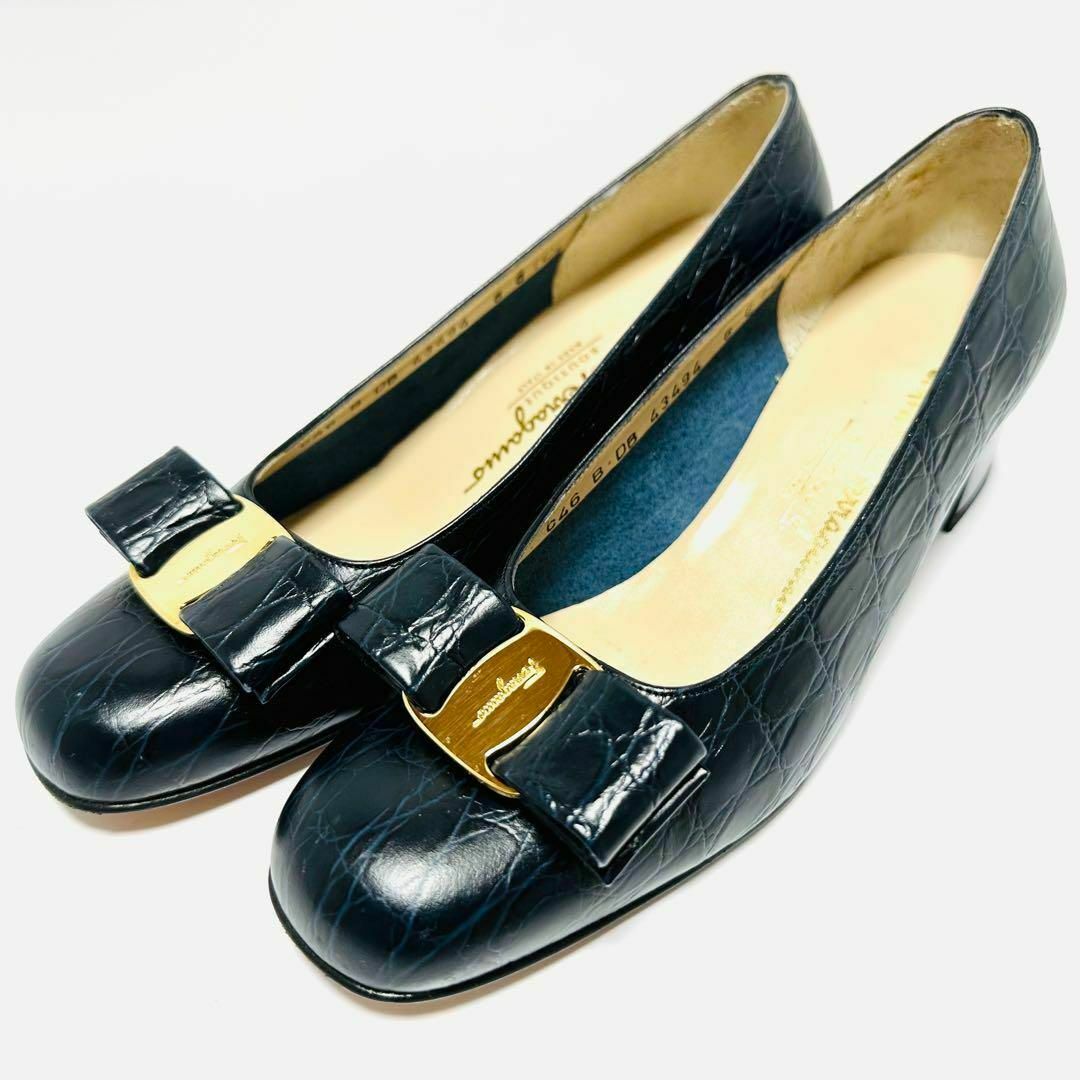 ✨極美品✨　Ferragamo パンプス　ポインテッドトゥ　ヒール　ピンヒール