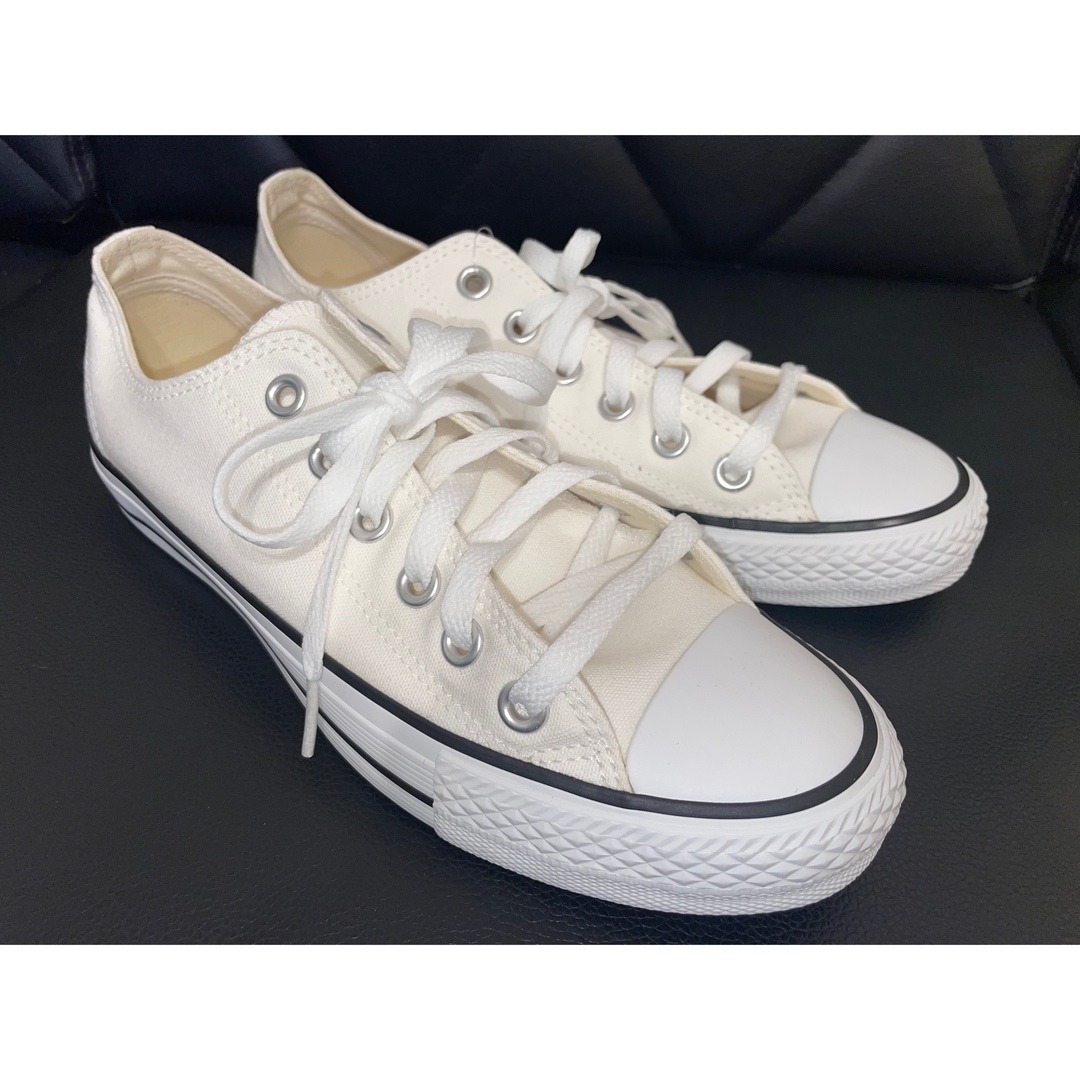 CONVERSE(コンバース)のCONVERSE コンバース スニーカー WHITE レディースの靴/シューズ(スニーカー)の商品写真