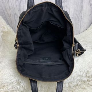GIVENCHY - 美品♡保存袋付♡A4可♡ジバンシー レザー 2way ショルダー