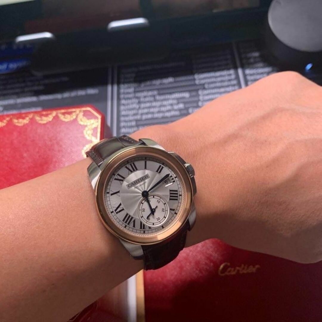 Cartier(カルティエ)の美品！早い者勝ち！カリブル ドゥ カルティエ　W2CA0002 メンズの時計(腕時計(アナログ))の商品写真