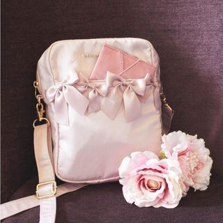 メゾンドフルール(Maison de FLEUR)の【♡衣ちゃん♡ご専用】【東京ソラマチ限定】新品☆メゾンドフルール☆クリアポケット(ショルダーバッグ)