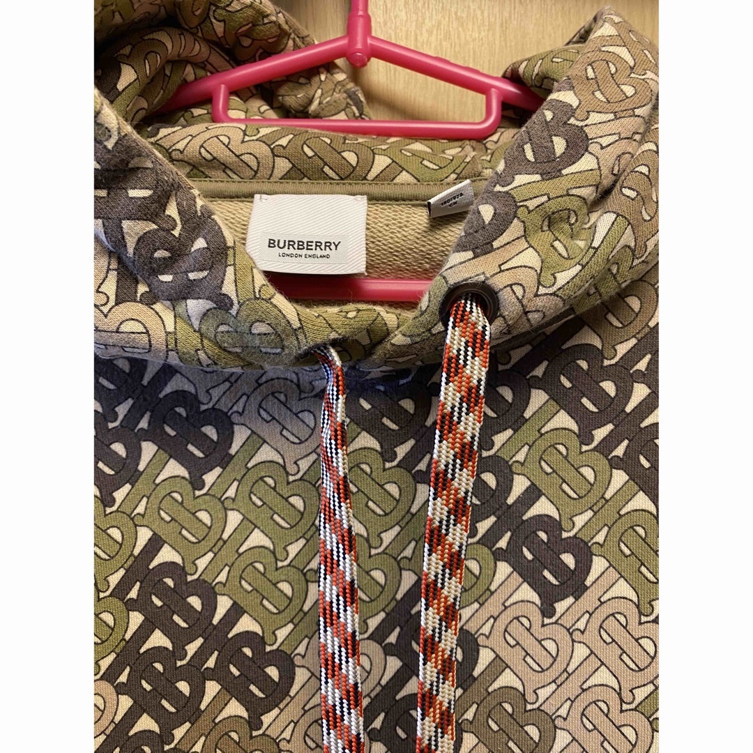 正規 21SS BURBERRY バーバリー 迷彩 TB ロゴ パーカー