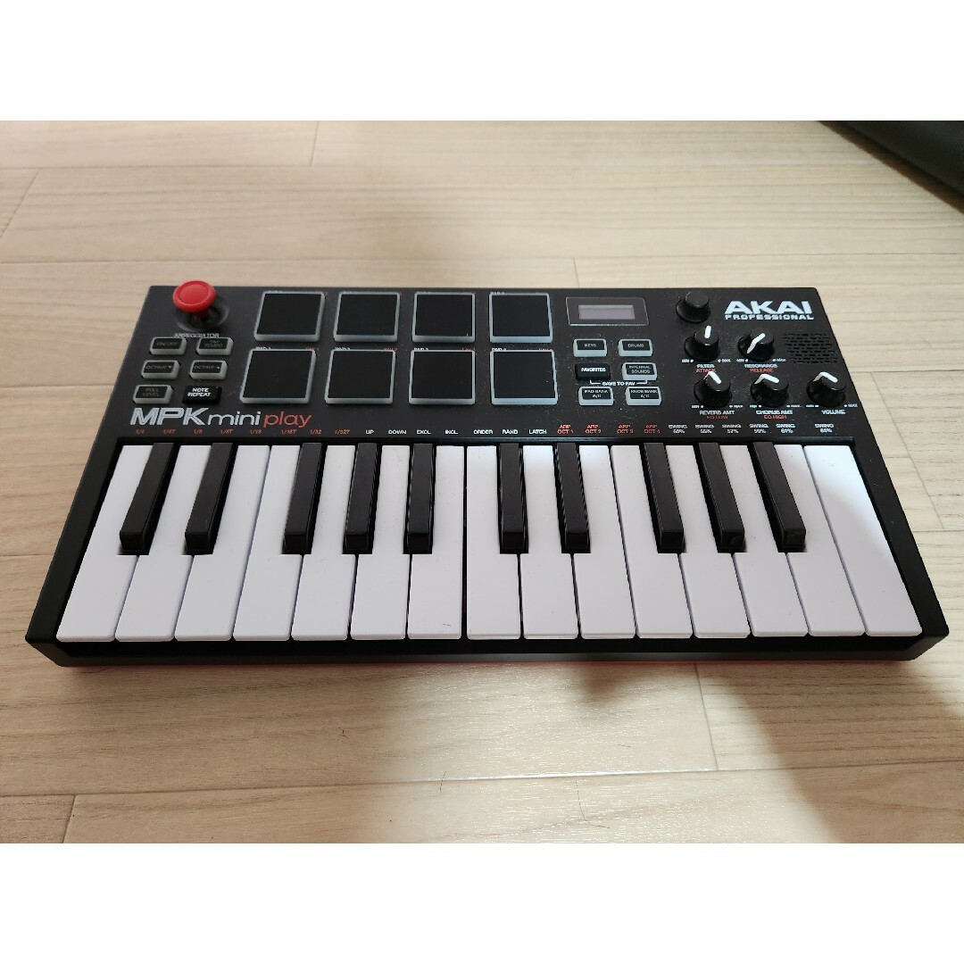 AKAI MPK Mini Play 【美品】 楽器のDTM/DAW(MIDIコントローラー)の商品写真