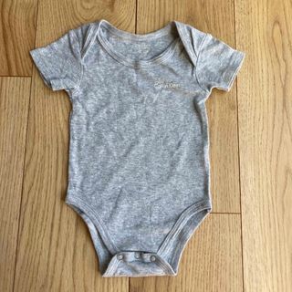 カルバンクライン(Calvin Klein)のカルバンクラインベビー　肌着　3〜6months(ロンパース)