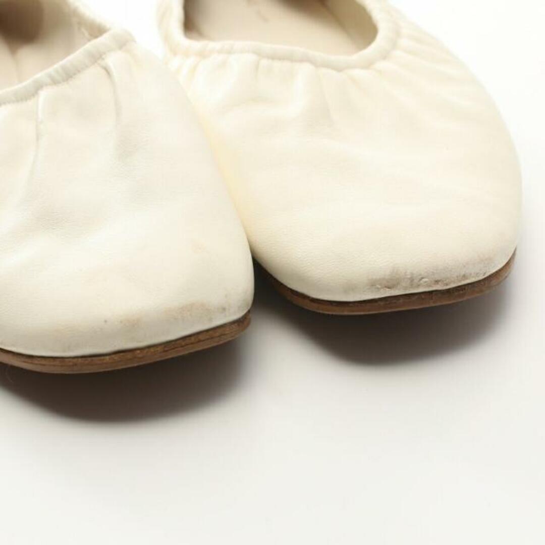 celine(セリーヌ)の バレエシューズ フラットシューズ レザー オフホワイト レディースの靴/シューズ(バレエシューズ)の商品写真