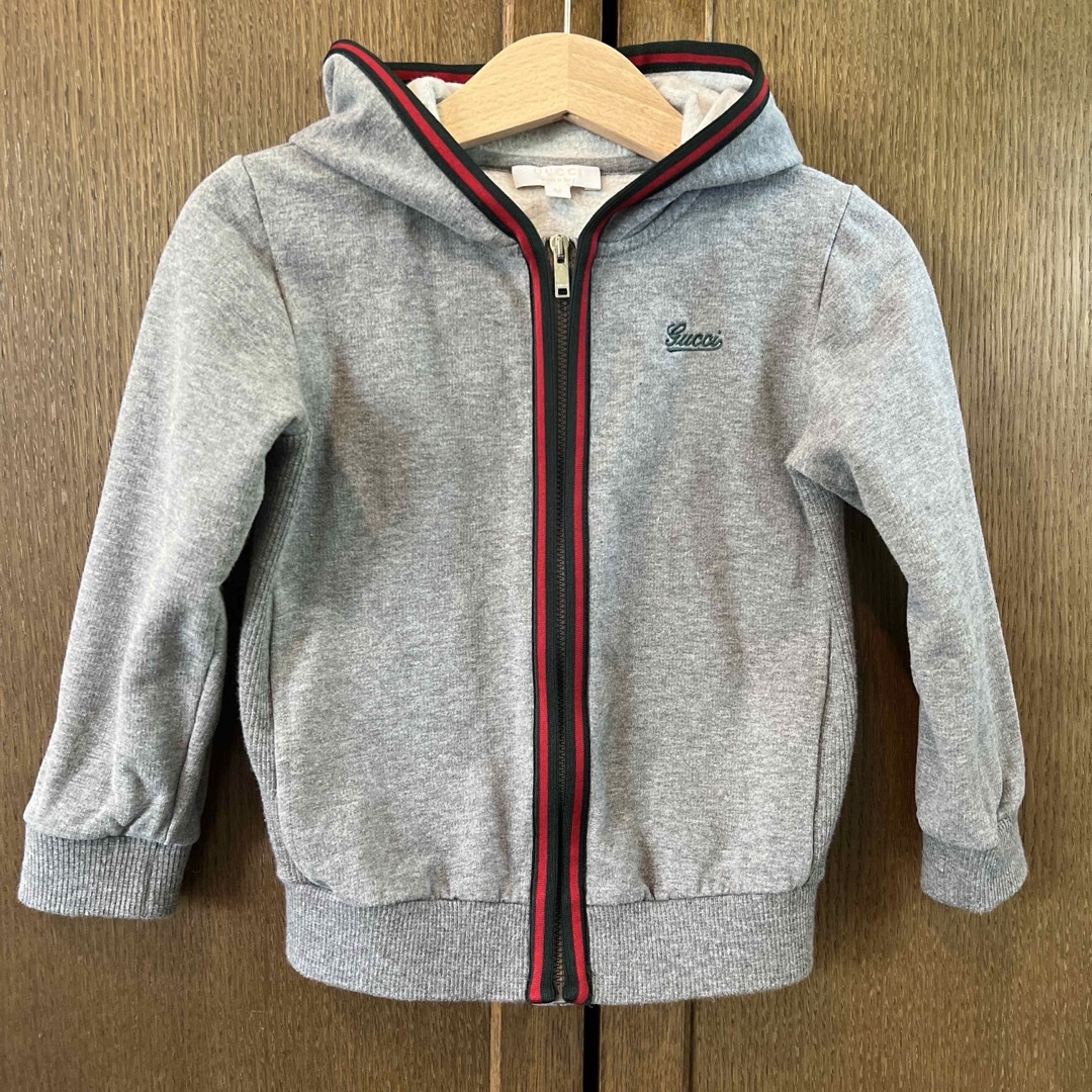 Gucci(グッチ)のグッチ キッズ/ベビー/マタニティのキッズ服男の子用(90cm~)(ジャケット/上着)の商品写真