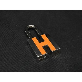 エルメス(Hermes)の■美品■ HERMES エルメス Hモチーフ カデナ 南京錠 パドロック 鍵 キー オレンジ系×シルバー系 AN9252 (その他)