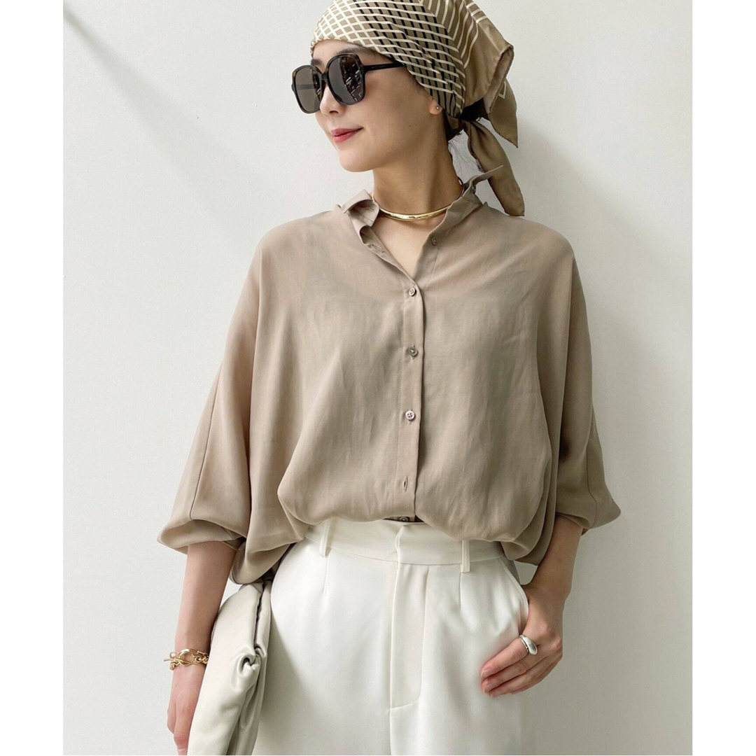 アパルトモン Dolmansleeve Sheer Blouse-