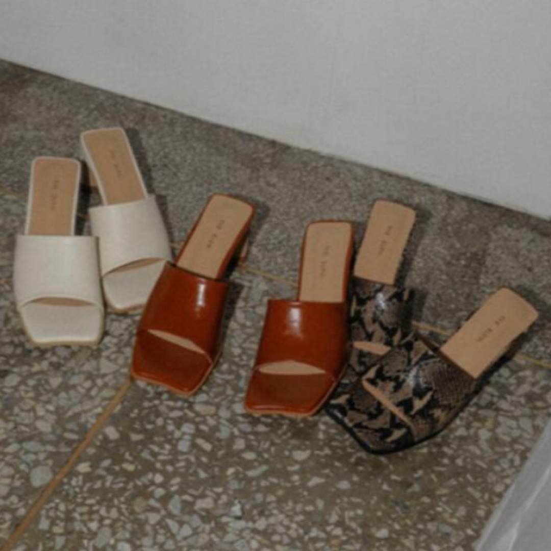 ohotoro  nico square sandals 1