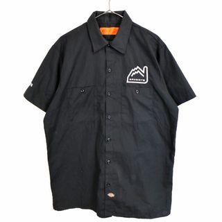 ディッキーズ(Dickies)のDickies ディッキーズ ワーク半袖シャツ 刺繍  ワーク 企業系 ワンポイント 胸ポケット ブラック (メンズ L) 中古 古着 O1380(シャツ)