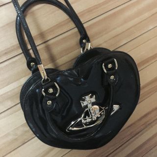 ヴィヴィアンウエストウッド(Vivienne Westwood)のviviennewestwood ハート カバン(ハンドバッグ)