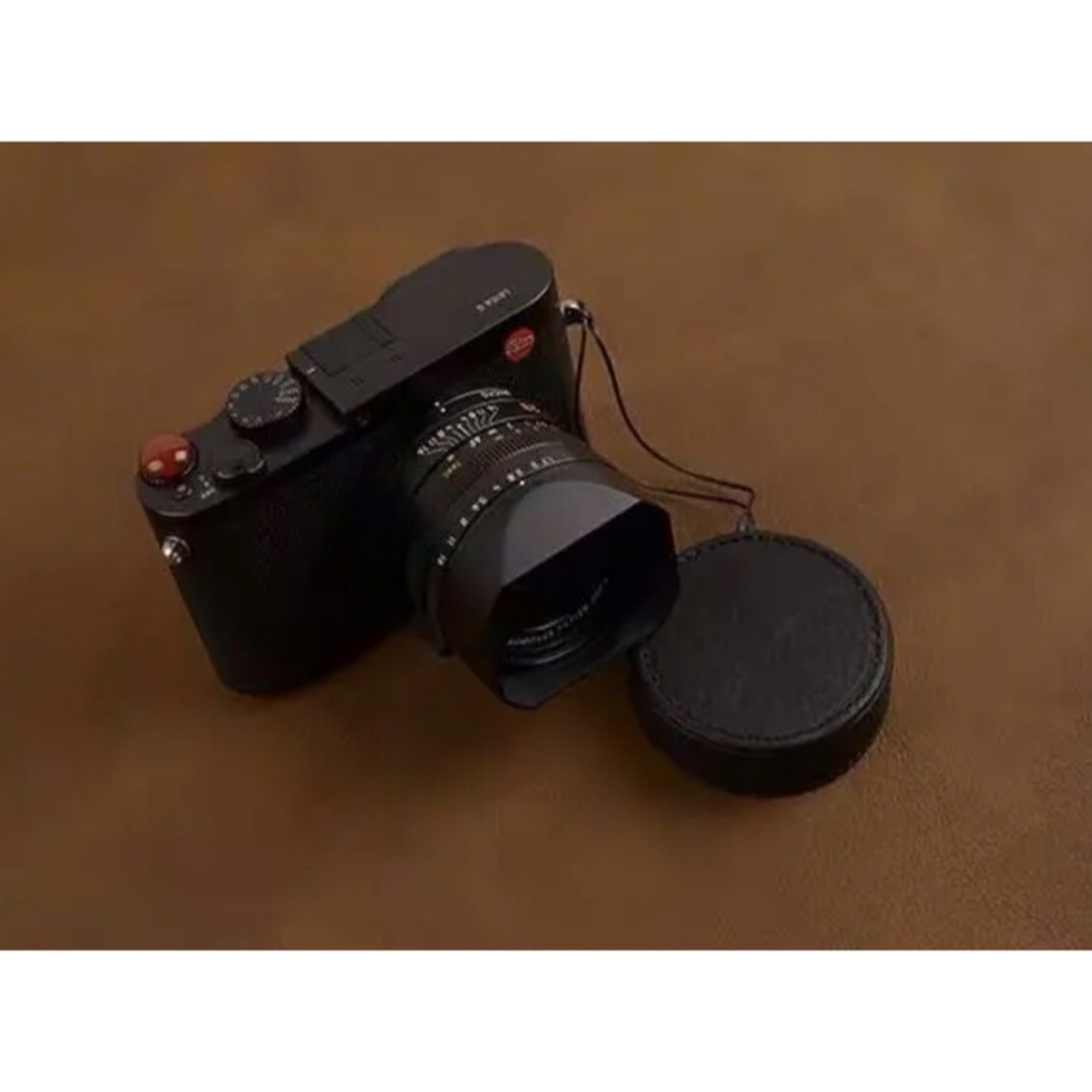 牛革図にはカメラは含まれません本革 レンズキャップ LEICA ライカ Q3/Q/QP/Q2用レンズキャップ