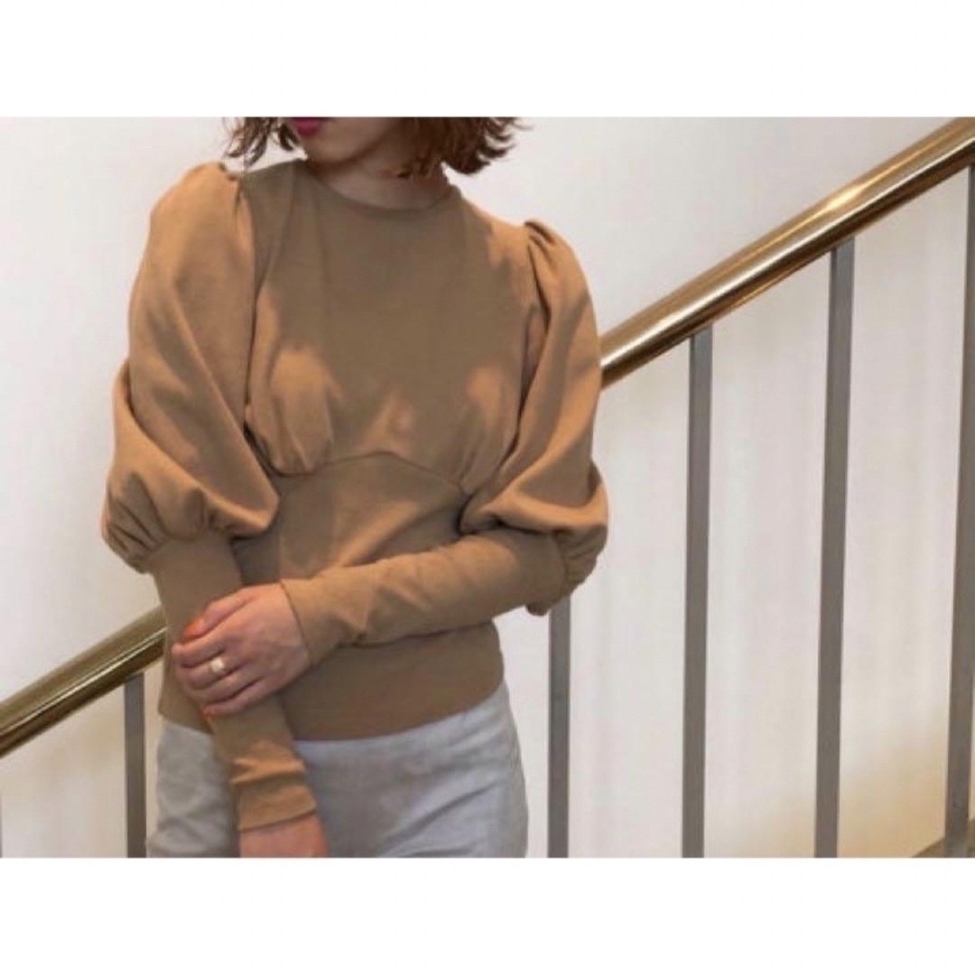 Verybrain(ベリーブレイン)のVerybrain puff sleeve T beige レディースのトップス(カットソー(長袖/七分))の商品写真