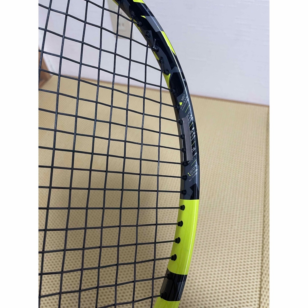 Babolat(バボラ)のピュアアエロ98 グリップ2 スポーツ/アウトドアのテニス(ラケット)の商品写真