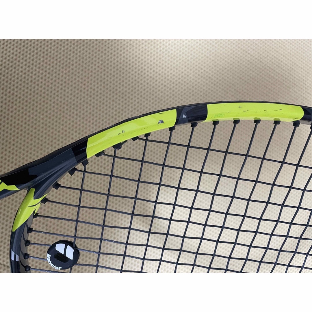 Babolat(バボラ)のピュアアエロ98 グリップ2 スポーツ/アウトドアのテニス(ラケット)の商品写真