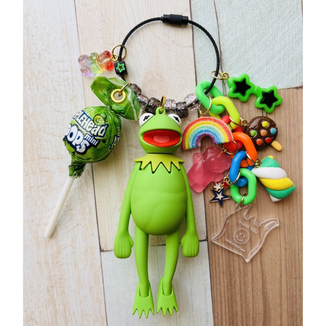 Kermit the Frog 🐸　ジャラジャラキーホルダー エンタメ/ホビーのおもちゃ/ぬいぐるみ(キャラクターグッズ)の商品写真