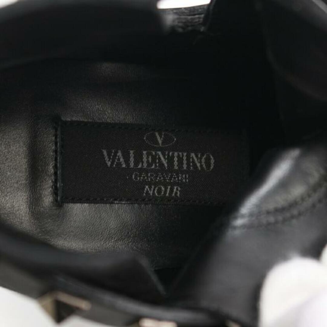 valentino garavani(ヴァレンティノガラヴァーニ)のロックスタッズ  アンクル ブーツ スエード レザー ブラック レディースの靴/シューズ(ブーツ)の商品写真