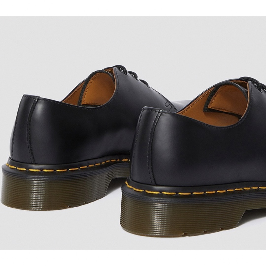 Dr.Martens(ドクターマーチン)のDr.Martens ドクターマーチン 1461 3ホール ギブソン ブラック メンズの靴/シューズ(ブーツ)の商品写真