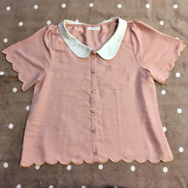 LOWRYS FARM(ローリーズファーム)のローリーズファーム シャツ ブラウス ピンク レディースのトップス(シャツ/ブラウス(半袖/袖なし))の商品写真