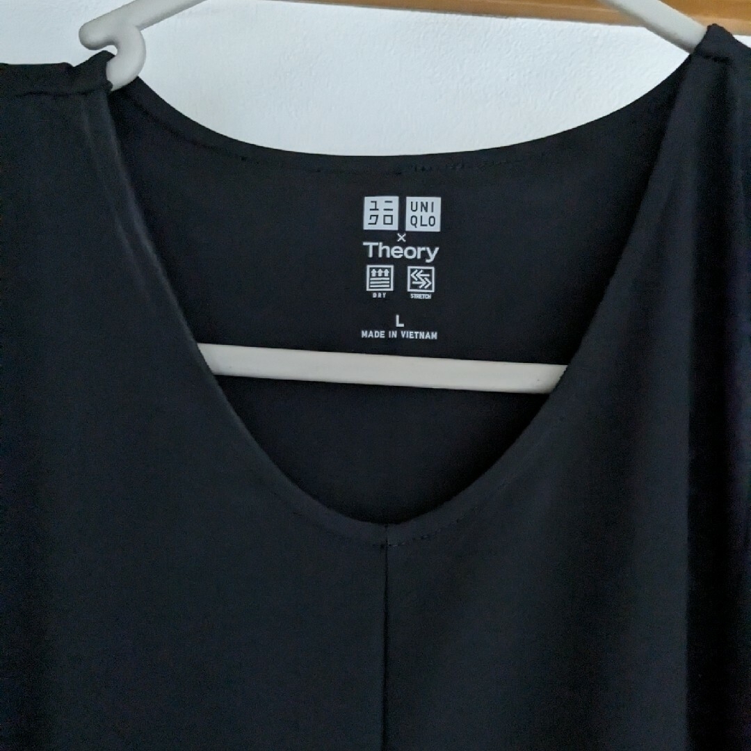 UNIQLO(ユニクロ)の【新品】ユニクロセオリー　ワンピース レディースのワンピース(ロングワンピース/マキシワンピース)の商品写真