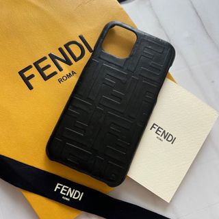 FENDI （フェンディ）ズッカ柄　iPhone 11 Proモバイルケース