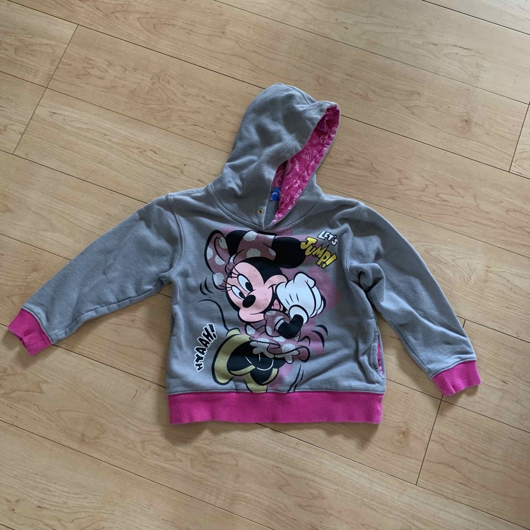 Disney(ディズニー)のキッズ　ディズニー　パーカー キッズ/ベビー/マタニティのキッズ服女の子用(90cm~)(ジャケット/上着)の商品写真