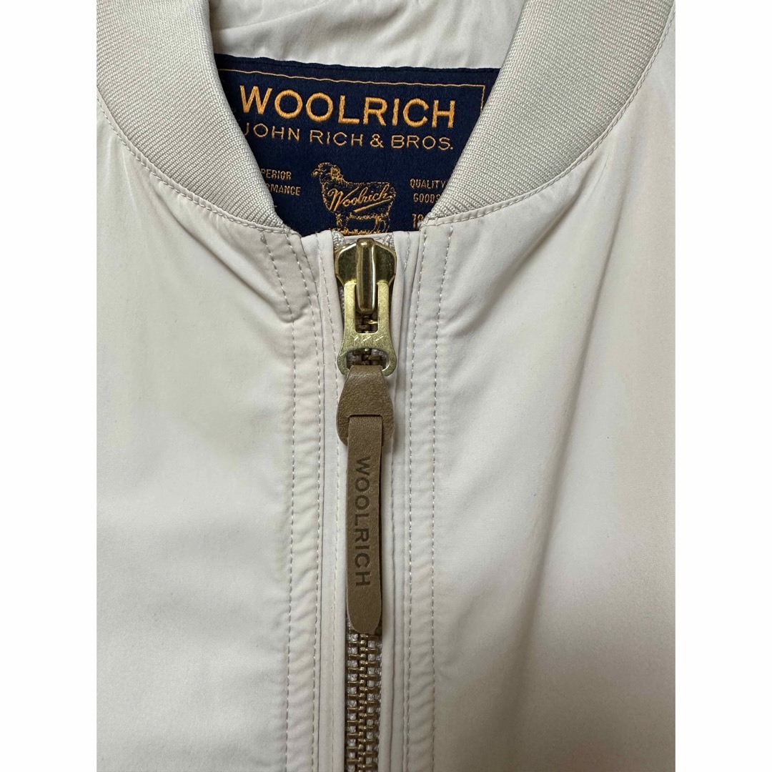 WOOLRICH(ウールリッチ)のウールリッチ　レディース　ナイロンジャンパー レディースのジャケット/アウター(ナイロンジャケット)の商品写真