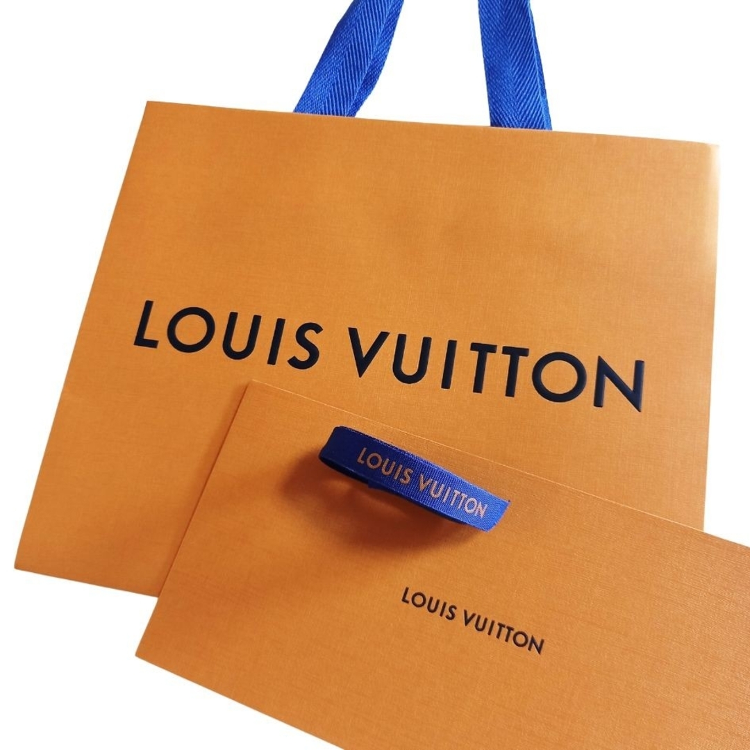 LOUIS VUITTON(ルイヴィトン)の美品／ルイ・ヴィトン／高級感あふれるメッセージカード＆リボン＆ショッパーセット レディースのバッグ(ショップ袋)の商品写真