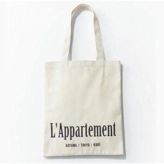 アパルトモンドゥーズィエムクラス(L'Appartement DEUXIEME CLASSE)のエクラ10月号付録 Lappartement×eclat ロゴトートbag(トートバッグ)