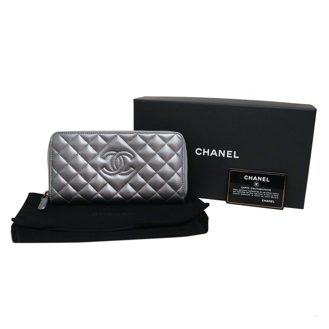 シャネル　CHANEL マトラッセ　ラウンド 長財布　黒×シルバー金具