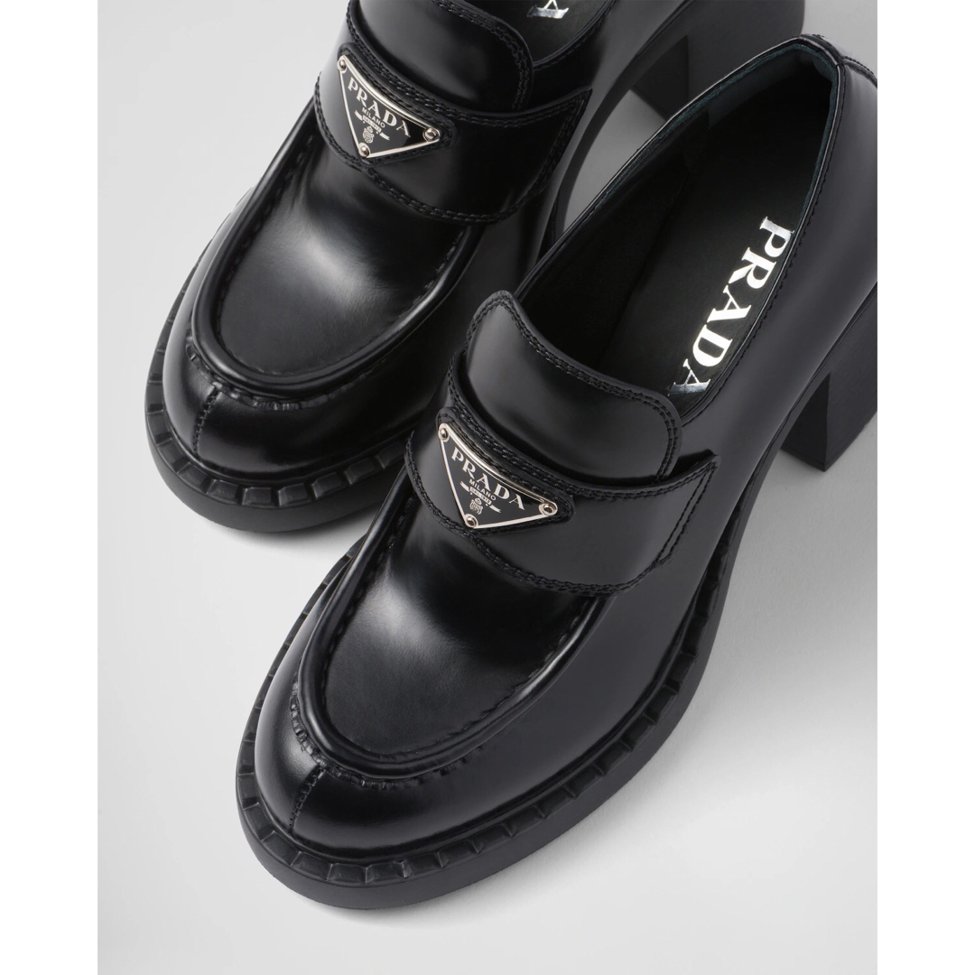 PRADA プラダシューズ　靴　ローファー　25.5