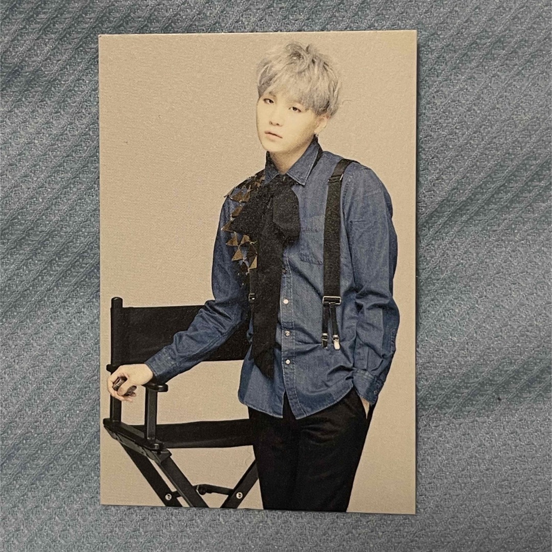 BTS SUGA トレカ エンタメ/ホビーのタレントグッズ(アイドルグッズ)の商品写真