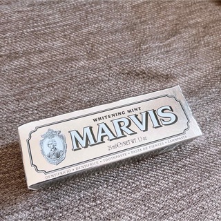 マービス(MARVIS)のマーヴィス　歯磨き粉ホワイトニング(歯磨き粉)