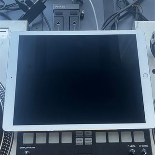 アイパッド(iPad)のipad pro 12.9inch 第2世代 ジャンク 64GB(タブレット)