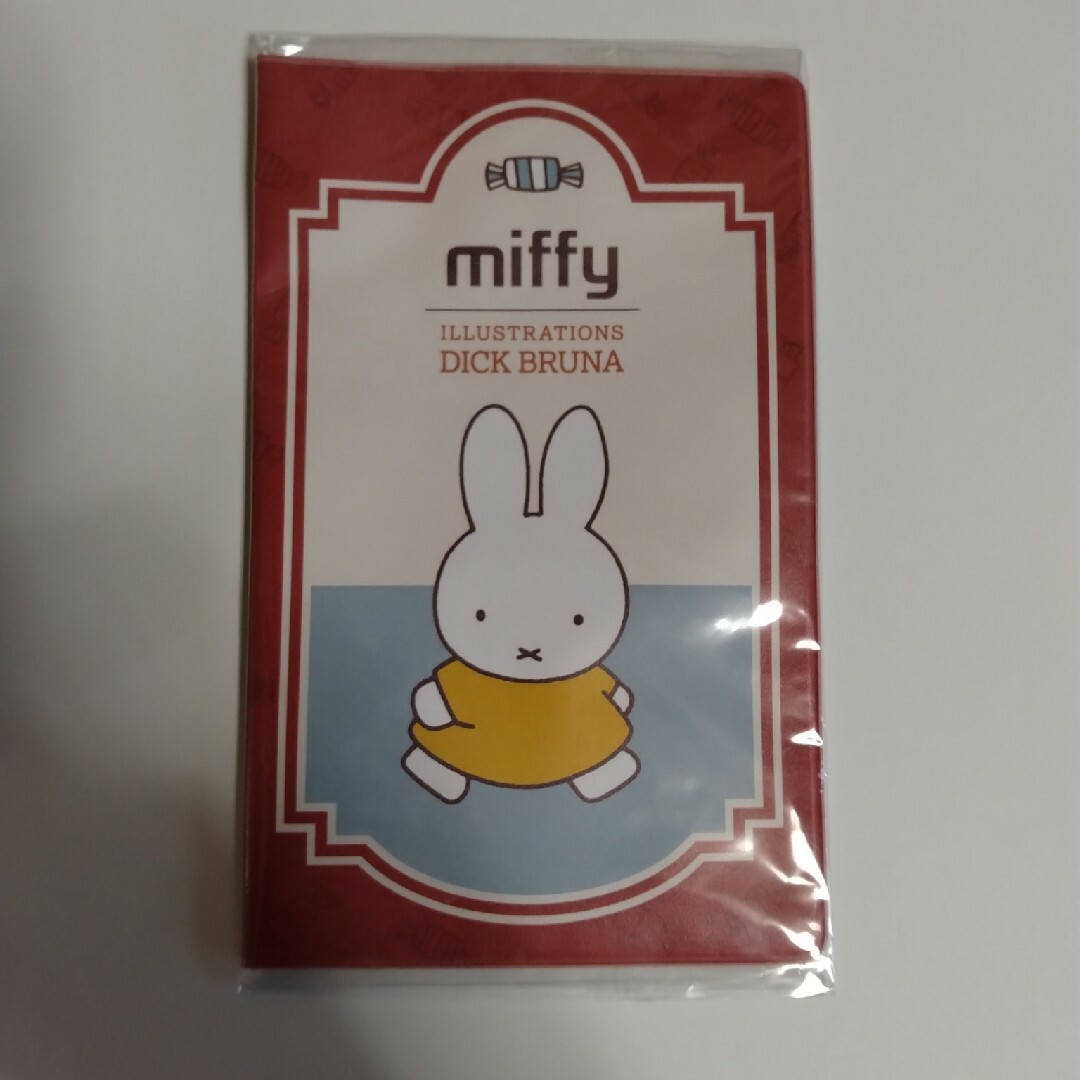 miffy(ミッフィー)の郵便局限定！ミッフィー　通帳ケース エンタメ/ホビーのおもちゃ/ぬいぐるみ(キャラクターグッズ)の商品写真