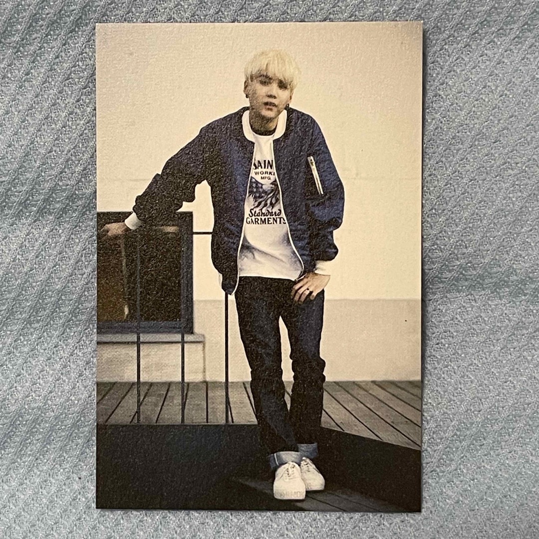 BTS SUGA トレカ エンタメ/ホビーのタレントグッズ(アイドルグッズ)の商品写真