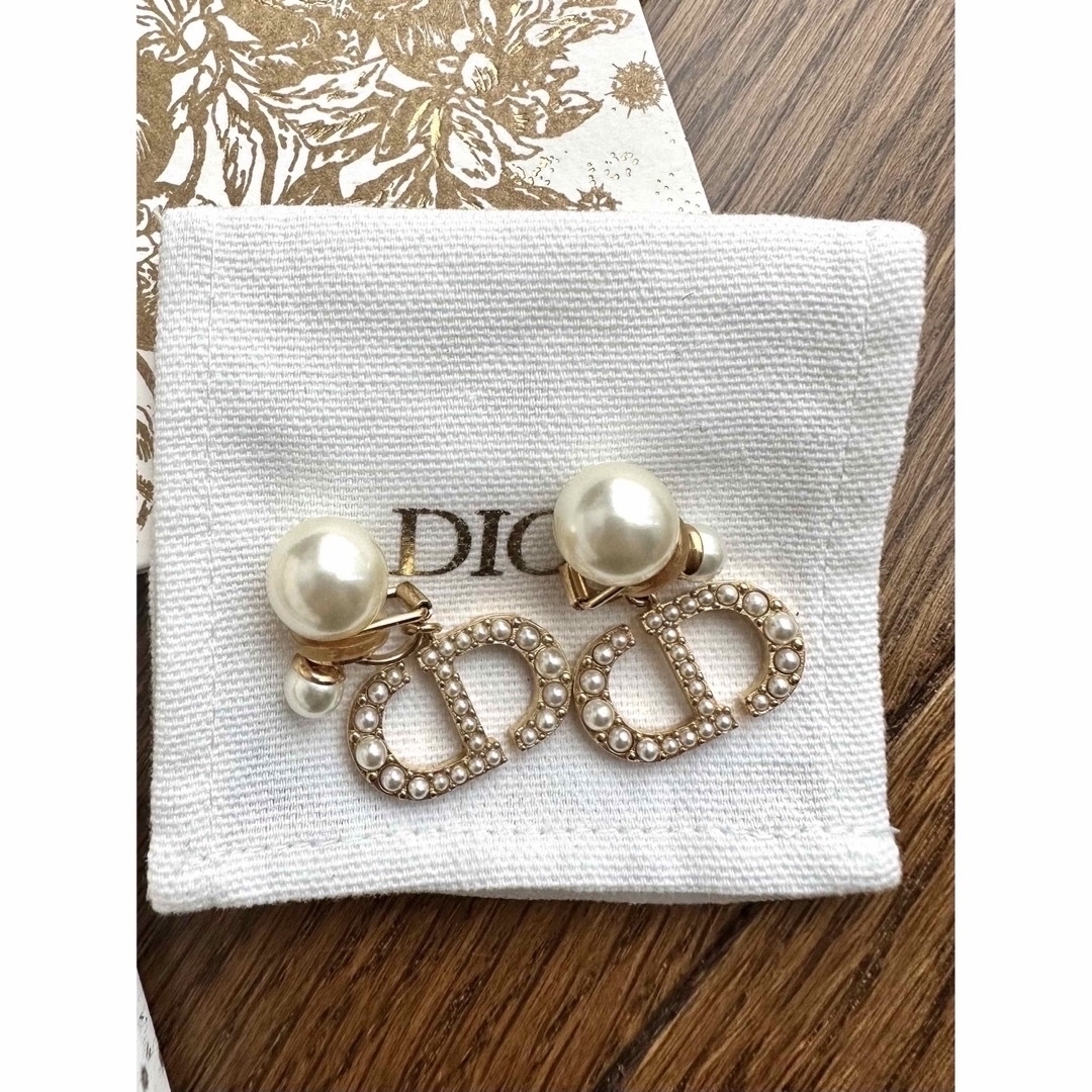 お値下げ♡  超美品！　DIOR  イヤリング　パール