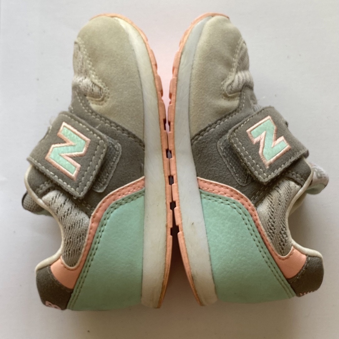 996（New Balance）(キュウキュウロク)の【送料込み】New Balance996 スニーカー  15.5cm キッズ/ベビー/マタニティのキッズ靴/シューズ(15cm~)(スニーカー)の商品写真