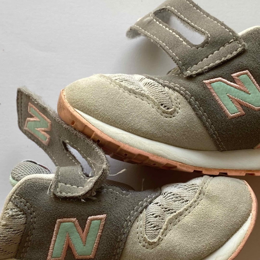 996（New Balance）(キュウキュウロク)の【送料込み】New Balance996 スニーカー  15.5cm キッズ/ベビー/マタニティのキッズ靴/シューズ(15cm~)(スニーカー)の商品写真