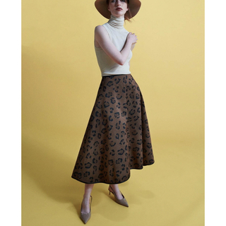 ドゥロワー(Drawer)の新品未使用 SHE Tokyo Jenny leopard レオパード スカート(ひざ丈スカート)