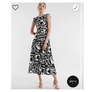 ビーシービージーマックスアズリア(BCBGMAXAZRIA)のオリエンタル　ボールドショルダー　ドレス(ひざ丈ワンピース)