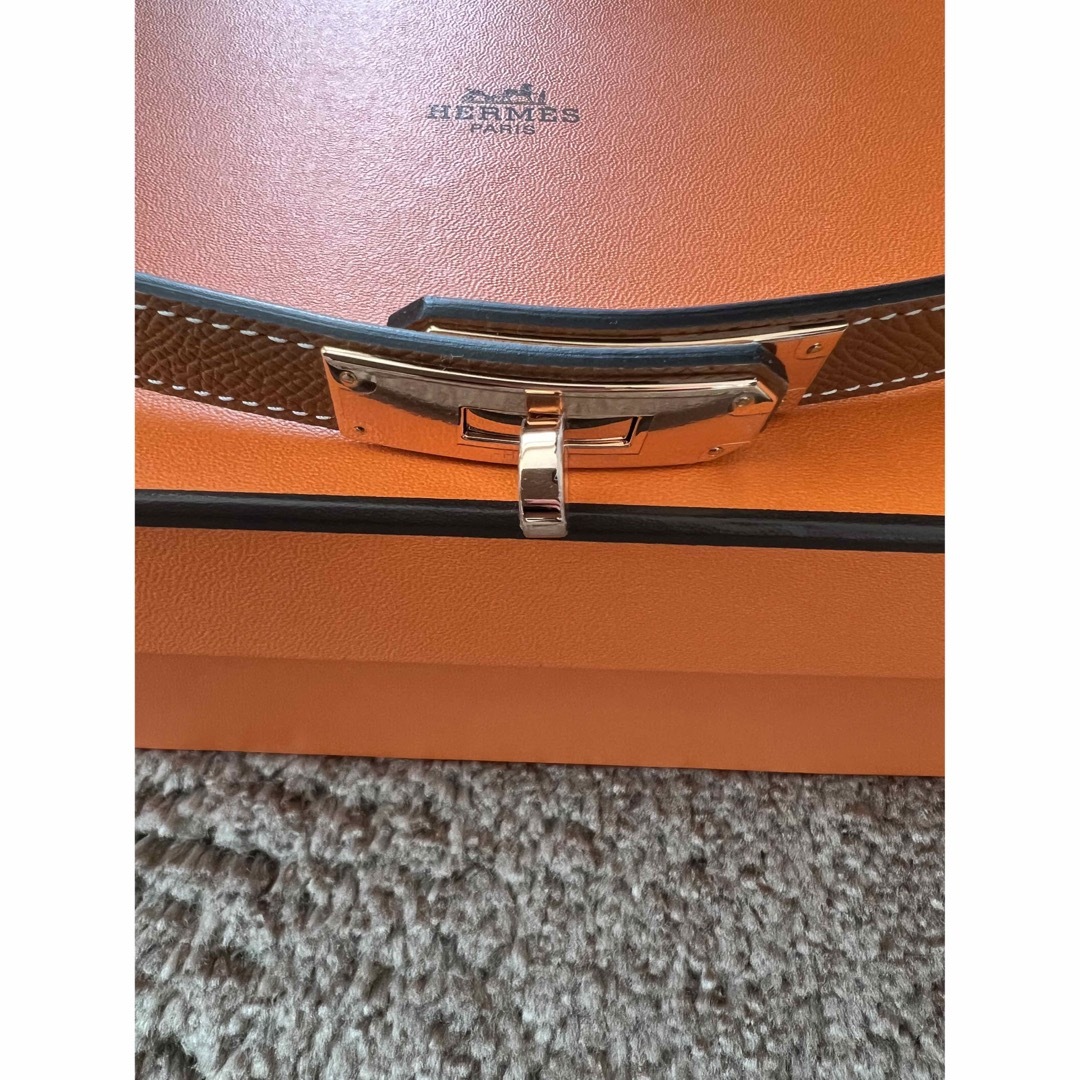 Hermes(エルメス)のエルメス　Hermes ケリーベルト　ゴールドローズゴールド金具B刻印新品未使用 レディースのファッション小物(ベルト)の商品写真