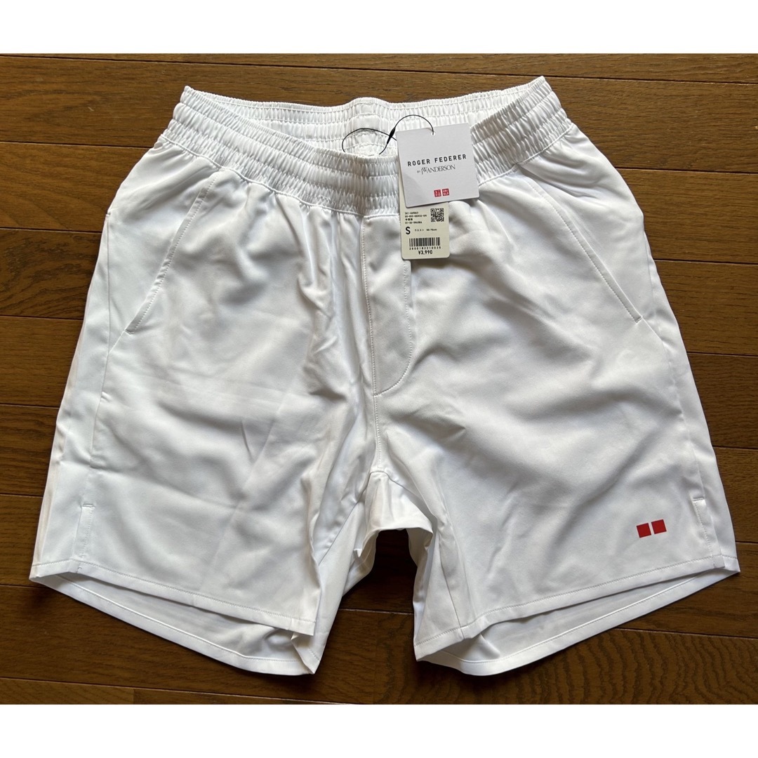 UNIQLO(ユニクロ)のユニクロ ロジャーフェデラー JW ANDERSON ショーツパンツ WHITE メンズのパンツ(ショートパンツ)の商品写真