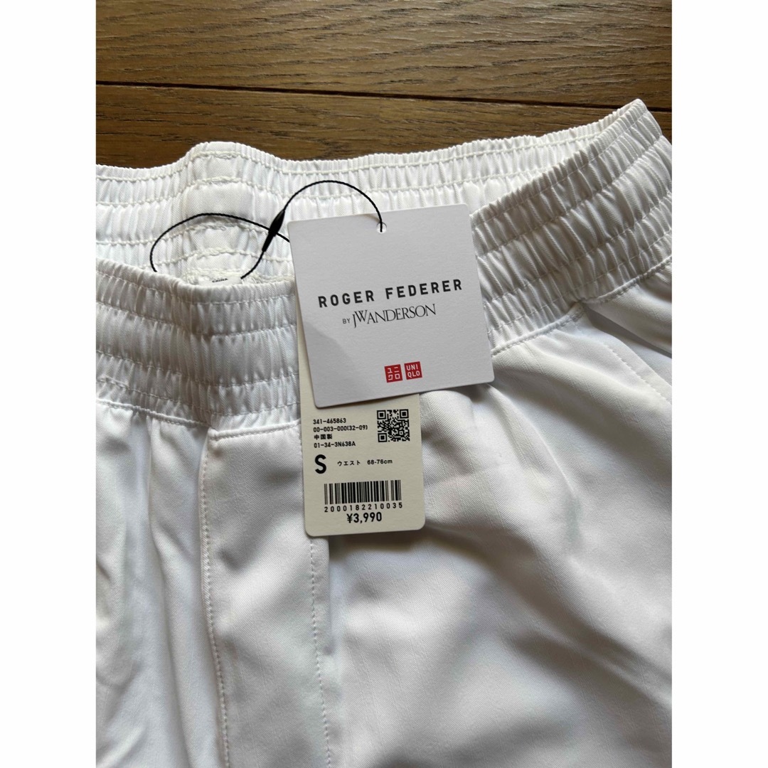 UNIQLO(ユニクロ)のユニクロ ロジャーフェデラー JW ANDERSON ショーツパンツ WHITE メンズのパンツ(ショートパンツ)の商品写真