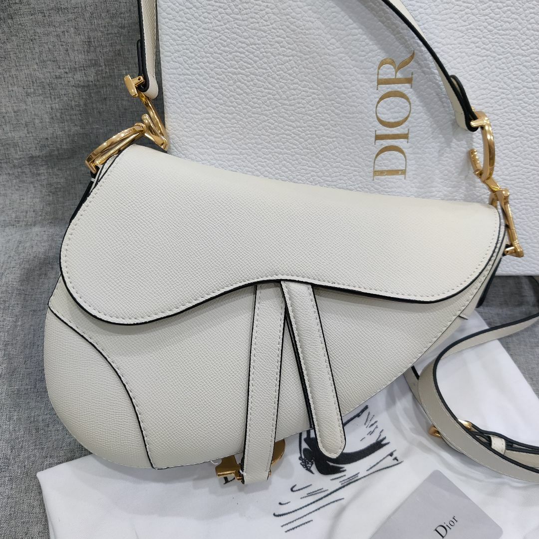 ディオール　サドル　Dior SADDLE ミニバッグ