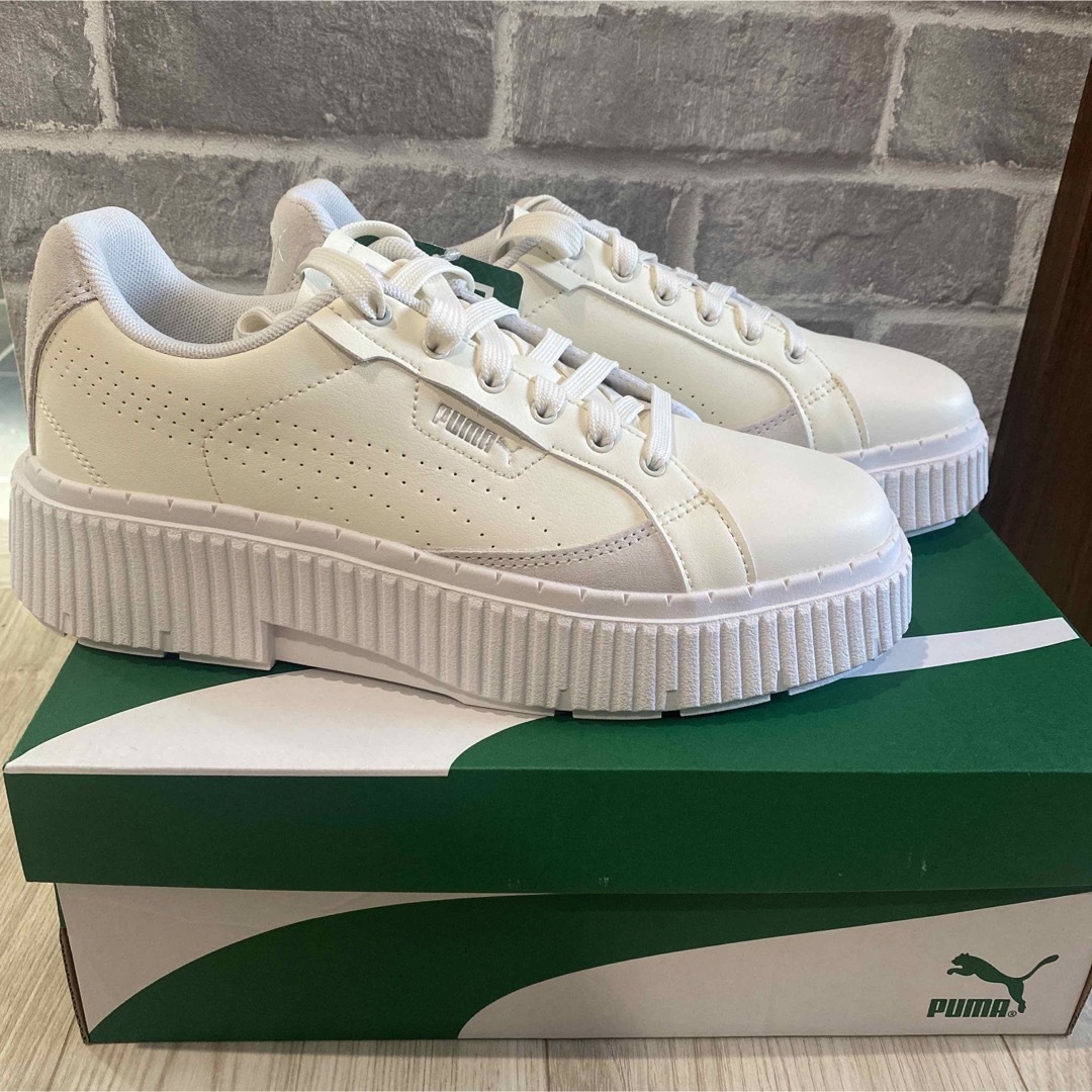 PUMA ウィメンズ ディナーラ スニーカー 25㎝-