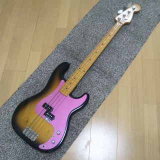 Jazz Bass ピンク　エレキベース女子 ガールズバンド向き