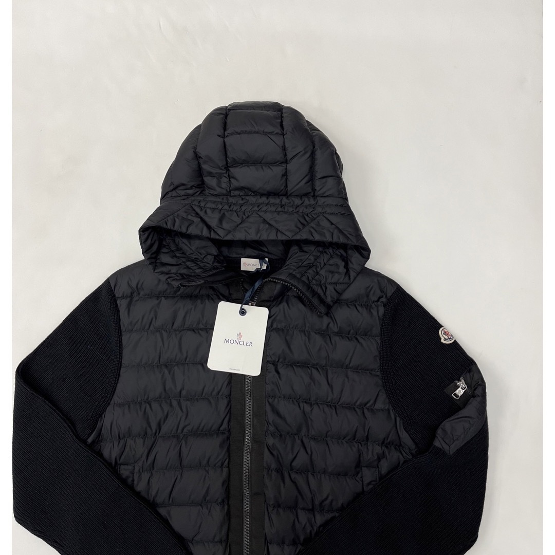 新品即決 未使用 ダウン ニットダウン MONCLER ダウンジャケット