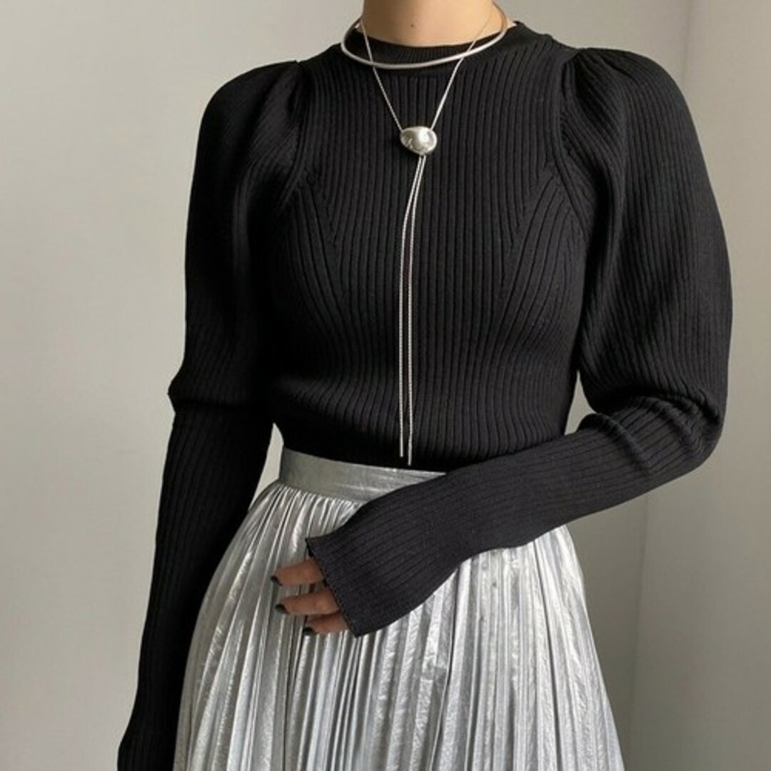 Ameri VINTAGE(アメリヴィンテージ)のAmeriVINTAGE HIGH TENSION SHOULDER KNIT レディースのトップス(ニット/セーター)の商品写真