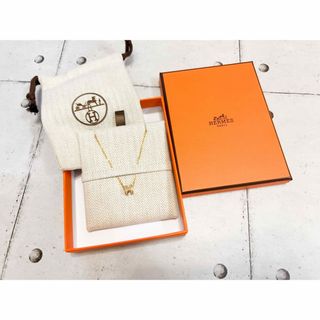 エルメス(Hermes)の【新品未使用】エルメス ポップhミニ ペンダント マロン × イエローゴールド (ネックレス)